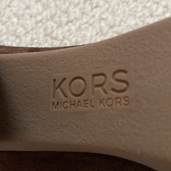 KORS Michael Kors chunky heel brown suede leather lined high heel - Picture 11 of 12